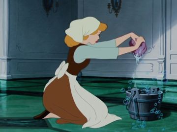 De limpiar y ser amadas a convertirse en heroínas que lideran una lucha: la evolución de las princesas Disney De limpiar y ser amadas a convertirse en heroínas que lideran una lucha: la evolución de las princesas Disney