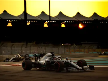 Lewis Hamilton vencía el Lewis Hamilton vencía el Gp de Abu Dhabi Lewis Hamilton vencía el Lewis Hamilton vencía el Gp de Abu Dhabi