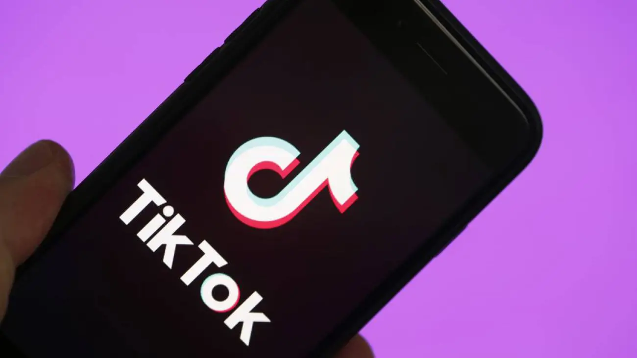 Una joven deja su trabajo, lo sube a TikTok y se hace viral