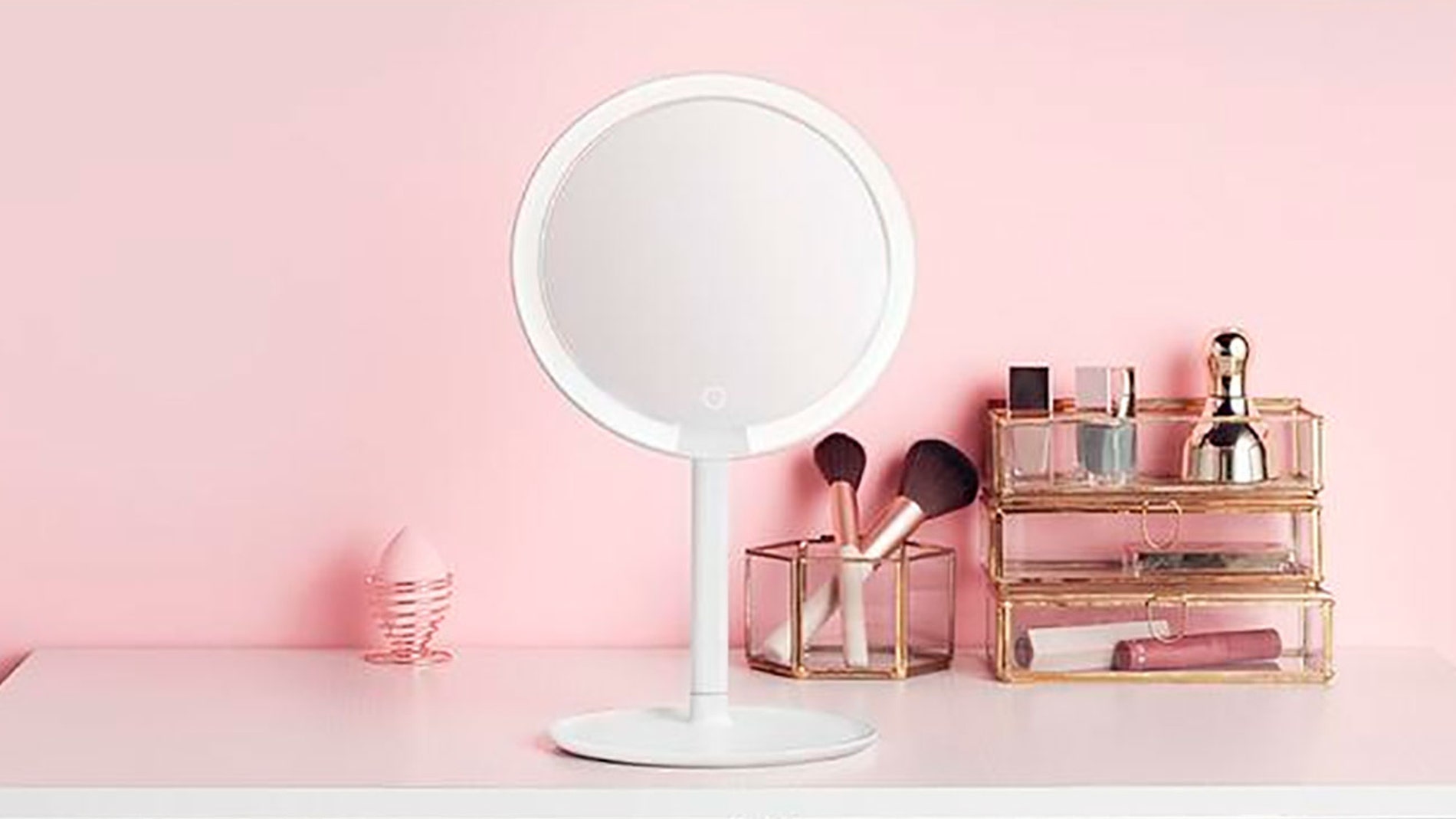 Los mejores espejos con luz para maquillarse