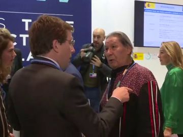 El reproche de un líder indígena a Almeida por preferir Notre Dame al Amazonas: "Los jóvenes del futuro tienen que respirar" El reproche de un líder indígena a Almeida por preferir Notre Dame al Amazonas: "Los jóvenes del futuro tienen que respirar"