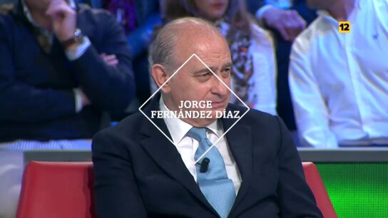 Jorge Fern&aacute;ndez D&iacute;az y la escritora Luc&iacute;a Etxeberr&iacute;a visitan laSexta Noche