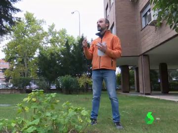 Un jardinero de Plaza Elíptica Un jardinero de Plaza Elíptica