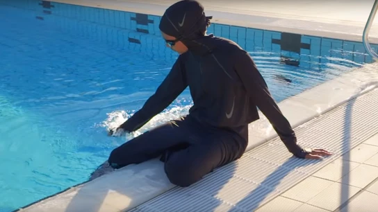 Nuevo 'bañador' de Nike adaptado al velo islámico Nuevo 'bañador' de Nike adaptado al velo islámico