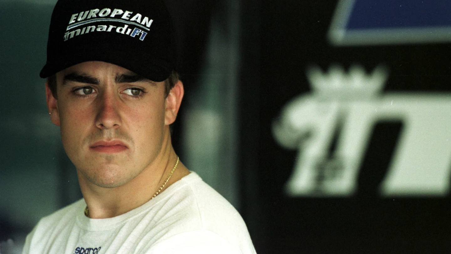 Fernando Alonso, con Minardi Fernando Alonso, con Minardi