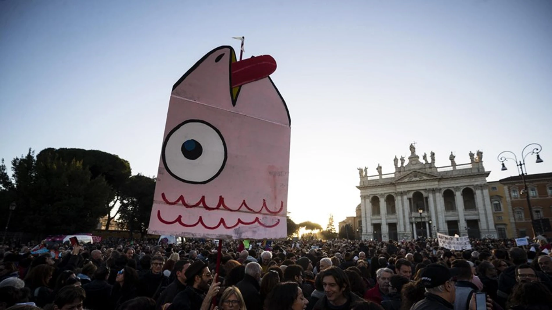 Las 'sardinas' llegan a Roma