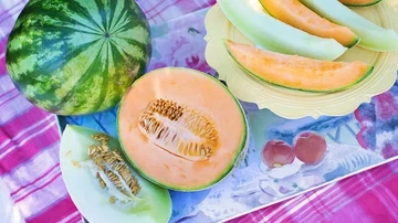 Imagen de archivo de melón y sandía