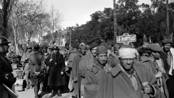 Entrada masiva de españoles en Le Perthus en 1939