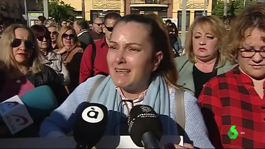 Concentración en apoyo a la familia de Marta Calvo en Sagunto Concentración en apoyo a la familia de Marta Calvo en Sagunto