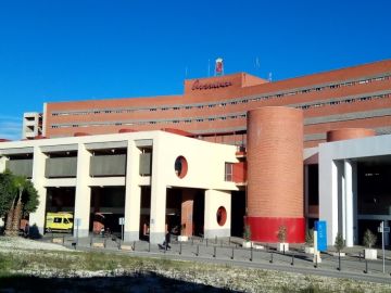 Imagen de la fachada del Hospital Clínico Universitario Virgen de la Arrixaca. Imagen de la fachada del Hospital Clínico Universitario Virgen de la Arrixaca.