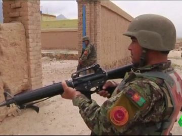 Imagen de un militar en la Guerra de Afganistán. Imagen de un militar en la Guerra de Afganistán.