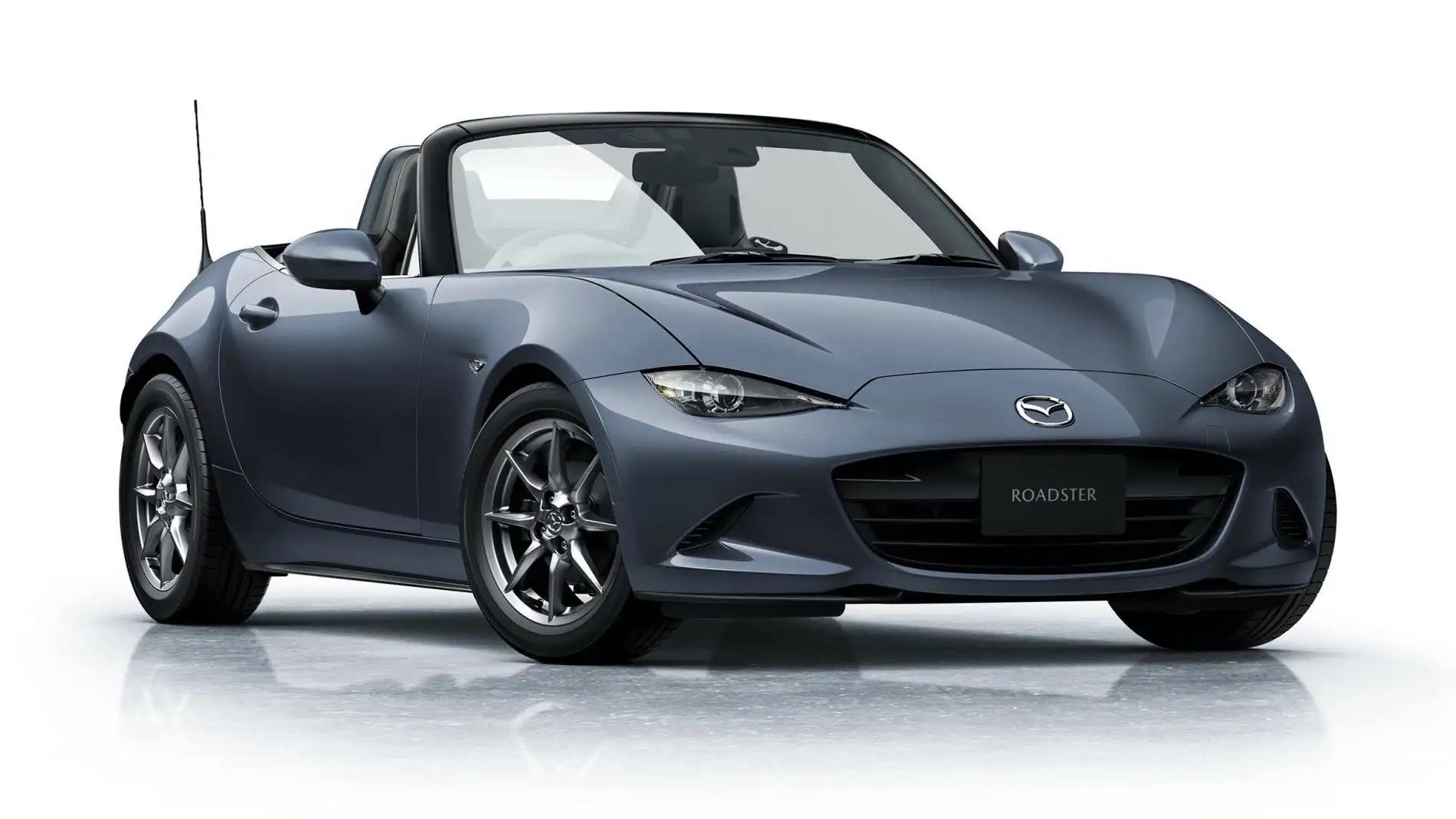 Mazda le pone precio a la última renovación de su popular deportivo  descapotable