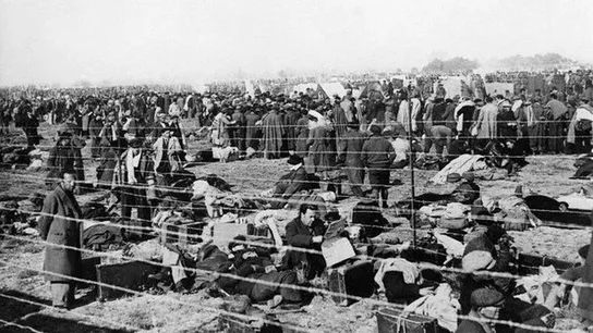 Campo de refugiados de Argelès-sur-Mer, en Francia Campo de refugiados de Argelès-sur-Mer, en Francia
