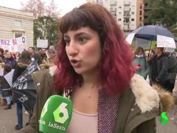 Concentración contra las operaciones inmobiliarias del Arzobispado en Madrid Concentración contra las operaciones inmobiliarias del Arzobispado en Madrid