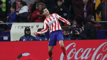 Álvaro Morata celebra un gol