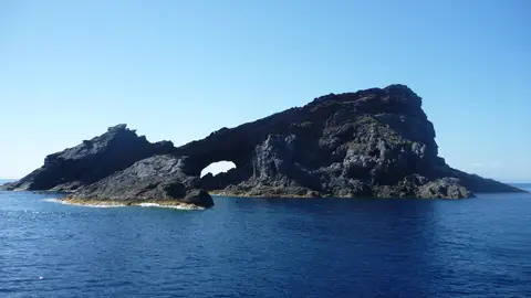 Islas Horadada o Ferrer Islas Horadada o Ferrer
