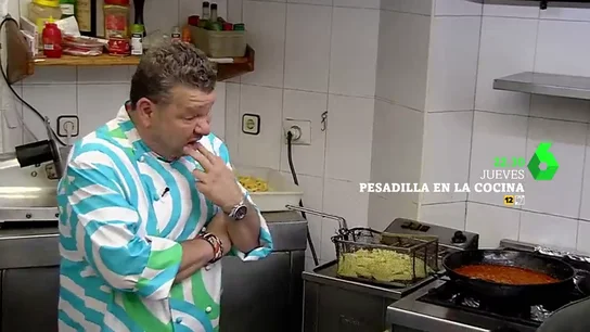 Alberto Chicote come "de pena" en 'El Rincón de Montse': "Las croquetas son de hormigón" Alberto Chicote come "de pena" en 'El Rincón de Montse': "Las croquetas son de hormigón"