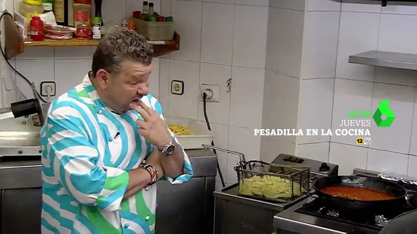 Alberto Chicote come "de pena" en 'El Rincón de Montse': "Las croquetas son de hormigón" Alberto Chicote come "de pena" en 'El Rincón de Montse': "Las croquetas son de hormigón"