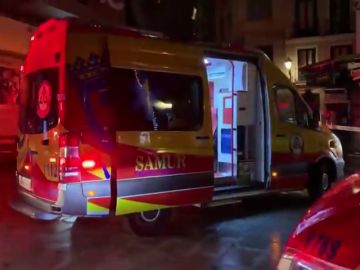 Muere un hombre atropellado por un camión de la limpieza en el centro de Madrid Muere un hombre atropellado por un camión de la limpieza en el centro de Madrid