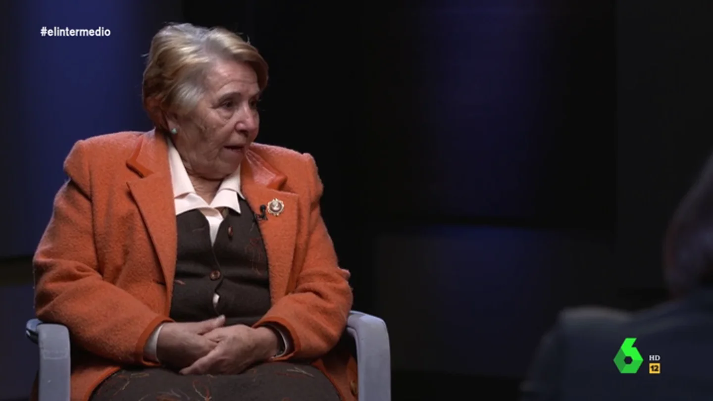 El dolor de una española migrante al tener que separarse de su hijo: "Todas las noches lloraba por él; no podía vivir sin mi hijo" El dolor de una española migrante al tener que separarse de su hijo: "Todas las noches lloraba por él; no podía vivir sin mi hijo"