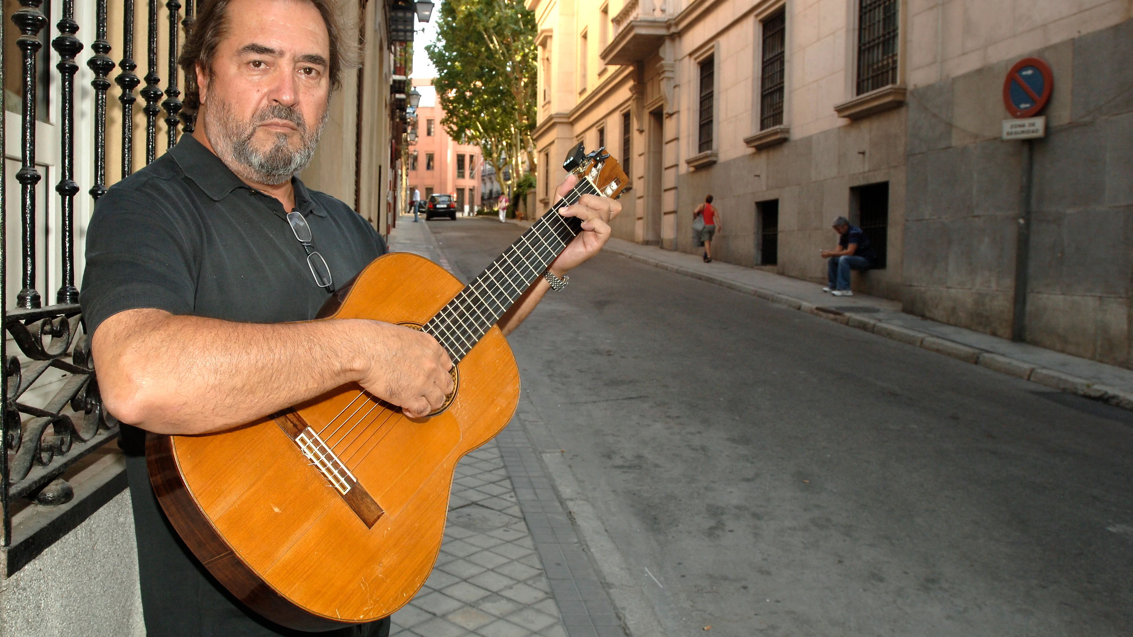 El cantautor, músico y actor Patxi Andión, durante una entrevista