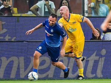 Antonio Cassano, durante un partido benéfico, junto a Gianni Infantino Antonio Cassano, durante un partido benéfico, junto a Gianni Infantino