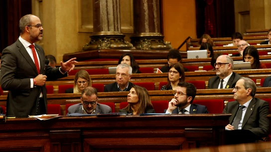 El conseller de Interior, Miquel Buch, responde a una pregunta en la sesión de control del Parlament El conseller de Interior, Miquel Buch, responde a una pregunta en la sesión de control del Parlament