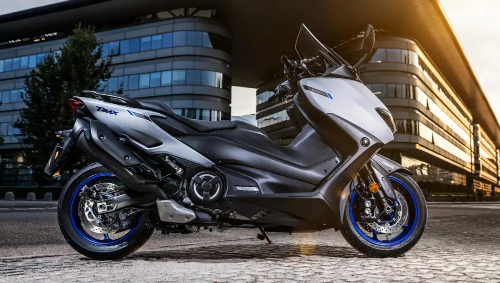 Yamaha T-Max 560