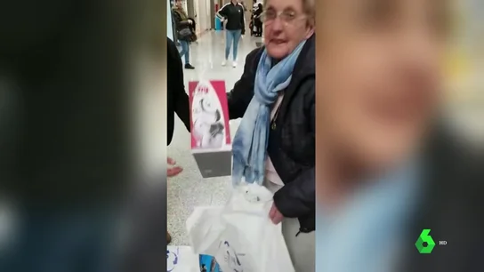 La mujer a la que le robaron la pensión en una farmacia de Cádiz recupera todo el dinero gracias a donaciones La mujer a la que le robaron la pensión en una farmacia de Cádiz recupera todo el dinero gracias a donaciones