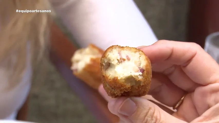 Te enseñamos a distinguir una croqueta casera de una industrial: evita que te engañen con las recetas artesanas