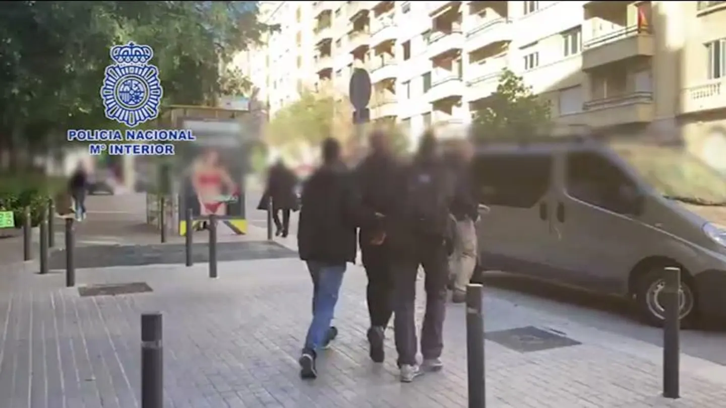 Imagen del fugitivo sueco en el momento de su detención. Imagen del fugitivo sueco en el momento de su detención.