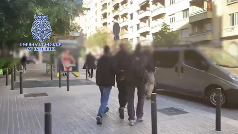 Imagen del fugitivo sueco en el momento de su detención. Imagen del fugitivo sueco en el momento de su detención.