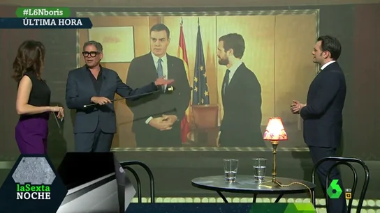 Boris Izaguirre revive el famoso 'Páralo Paul' de Crónicas Marcianas en laSexta Noche: "Sánchez debería vestir cosas más rosadas" Boris Izaguirre revive el famoso 'Páralo Paul' de Crónicas Marcianas en laSexta Noche: "Sánchez debería vestir cosas más rosadas"