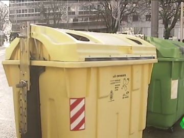 ¿Cómo acabaron en una calle de Vigo las 140 cajas de medicamentos que dejaron a un menor en coma? ¿Cómo acabaron en una calle de Vigo las 140 cajas de medicamentos que dejaron a un menor en coma?