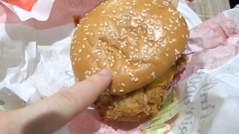 El peligro más desconocido de la comida rápida
