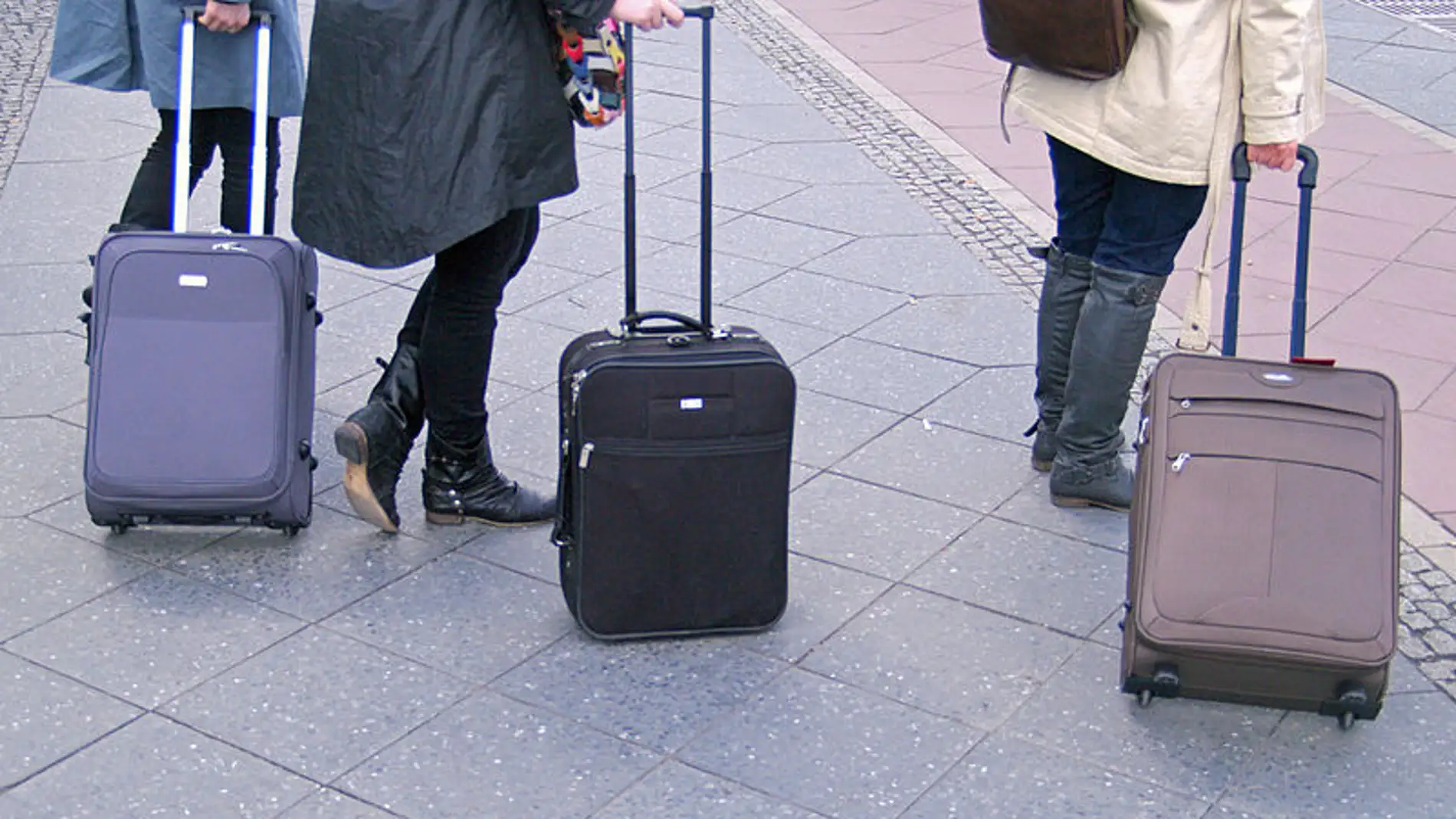 5 consejos a la hora de hacer tu maleta de mano para que entre todo
