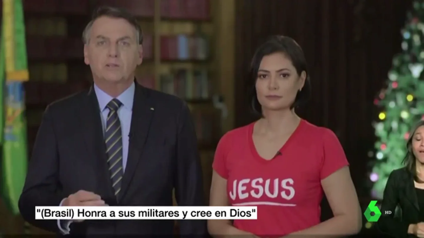 Bolsonaro reaparece en un discurso navideño horas después de perder la memoria por un golpe en la cabeza Bolsonaro reaparece en un discurso navideño horas después de perder la memoria por un golpe en la cabeza