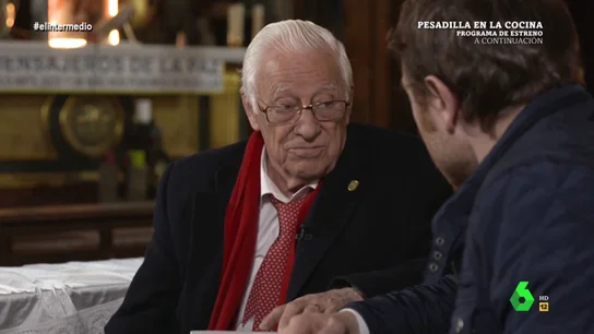 El padre Ángel desmiente los prejuicios sobre los inmigrantes: "No vienen a quitarnos el trabajo, quizá nosotros les robamos la dignidad" El padre Ángel desmiente los prejuicios sobre los inmigrantes: "No vienen a quitarnos el trabajo, quizá nosotros les robamos la dignidad"