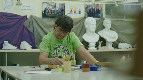 Juan Antonio trabaja en el taller Auténticos