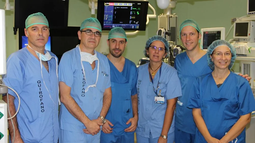 Equipo del Hospital Clínico San Carlos en Madrid