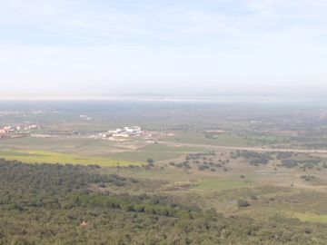 Vista de las afueras de Cáceres Vista de las afueras de Cáceres