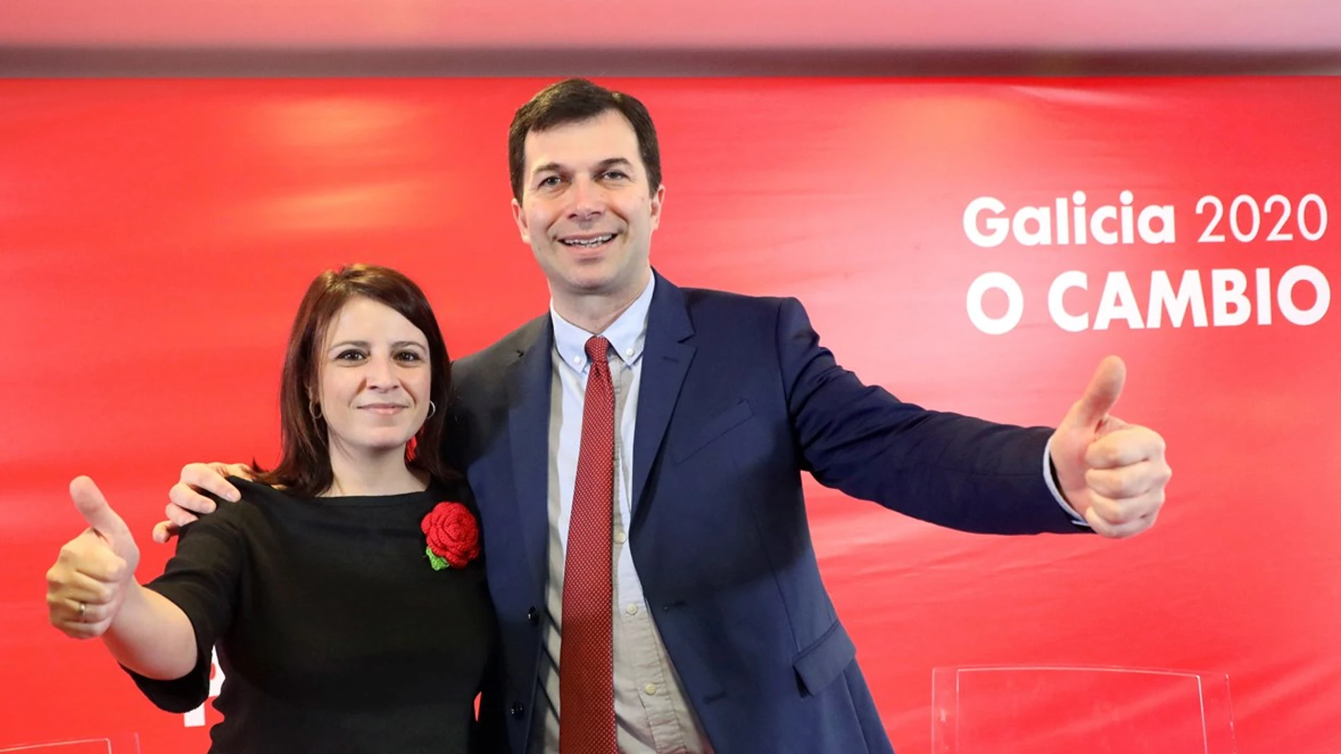 La vicesecretaria general del PSOE, Adriana Lastra con el secretario general de los socialistas gallegos, Gonzalo Caballero