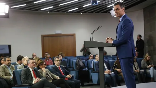 Imagen de Pedro Sánchez ante los medios Imagen de Pedro Sánchez ante los medios