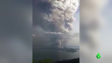 Volcán Taal en Filipinas