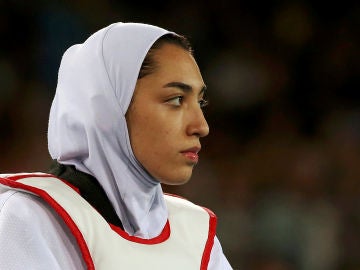 Kimia Alizadeh, durante una competición Kimia Alizadeh, durante una competición