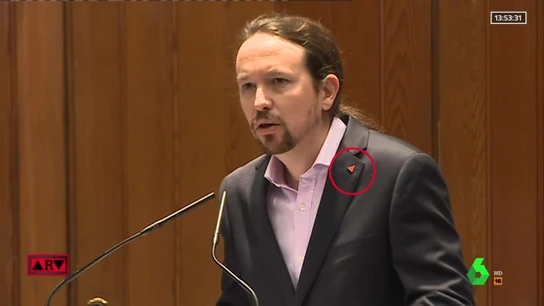Pin Pablo Iglesias Intercambio de carteras