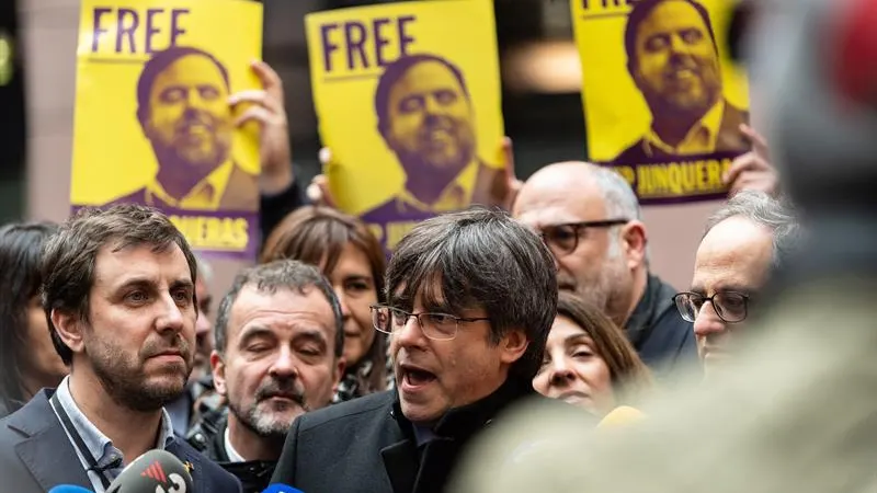 Carles Puigdemont y Toni Comín en el Parlamento Europeo