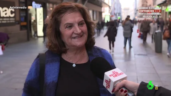 El Intermedio sale a la calle para comprobar cuánto han engordado los españoles con la dieta navideña El Intermedio sale a la calle para comprobar cuánto han engordado los españoles con la dieta navideña