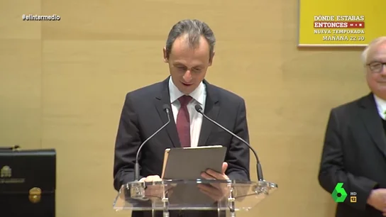 Dani Mateo, 'preocupado' por el nombramiento de Pedro Duque: "¿Puede ser ministro de Ciencia si tiene problemas para manejar un iPad?" Dani Mateo, 'preocupado' por el nombramiento de Pedro Duque: "¿Puede ser ministro de Ciencia si tiene problemas para manejar un iPad?"