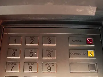 La Guardia Civil advierte: si el cajero no te da el dinero, puede ser un fraude La Guardia Civil advierte: si el cajero no te da el dinero, puede ser un fraude